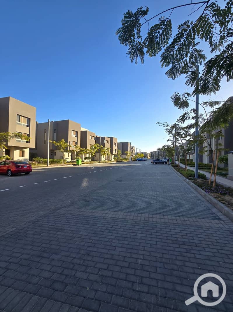 2 WhatsApp Image 2025-01-12 at 11.27. 40 AM. jpeg