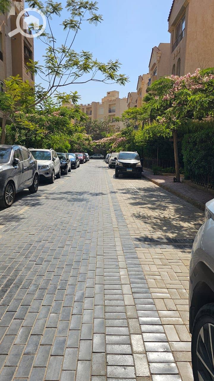 10 WhatsApp Image 2025-12-15 at 14.31. 02_cce9d303. jpg