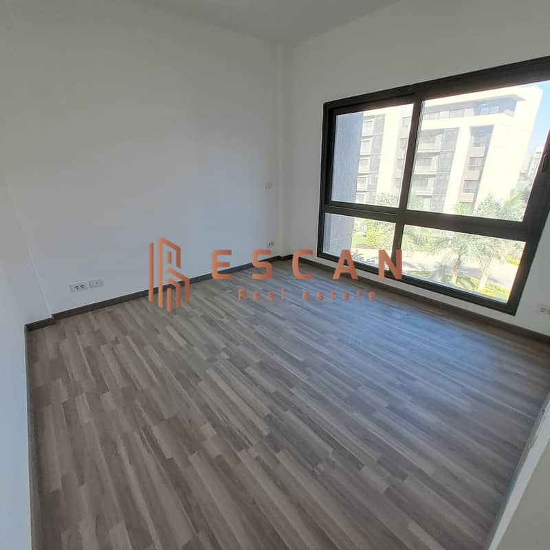 3 WhatsApp Image 2025-12-15 at 1.53. 46 PM (1). jpeg