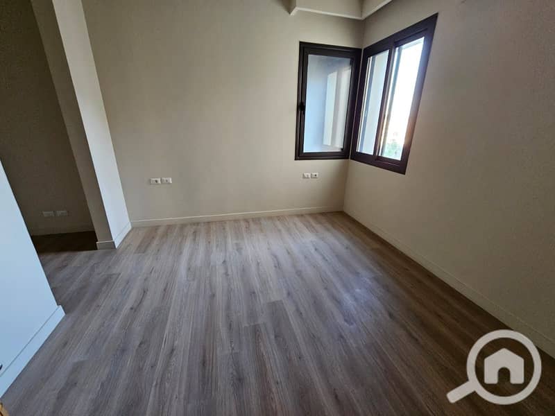 3 WhatsApp Image 2025-10-13 at 2.05. 58 PM (1). jpeg