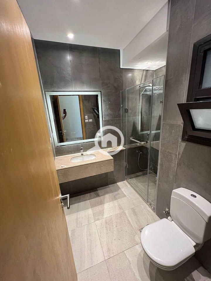 6 532022710_807110025313590_8652145243321015288_n. jpg