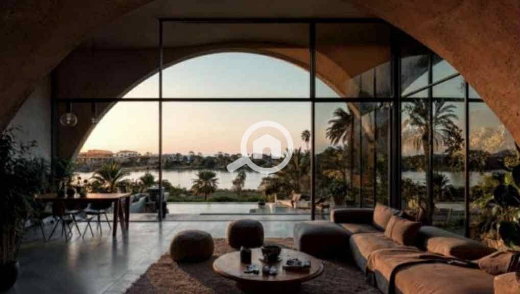 2 c4f427f9-d94c-4012-b025-c50e42951d73. jpg