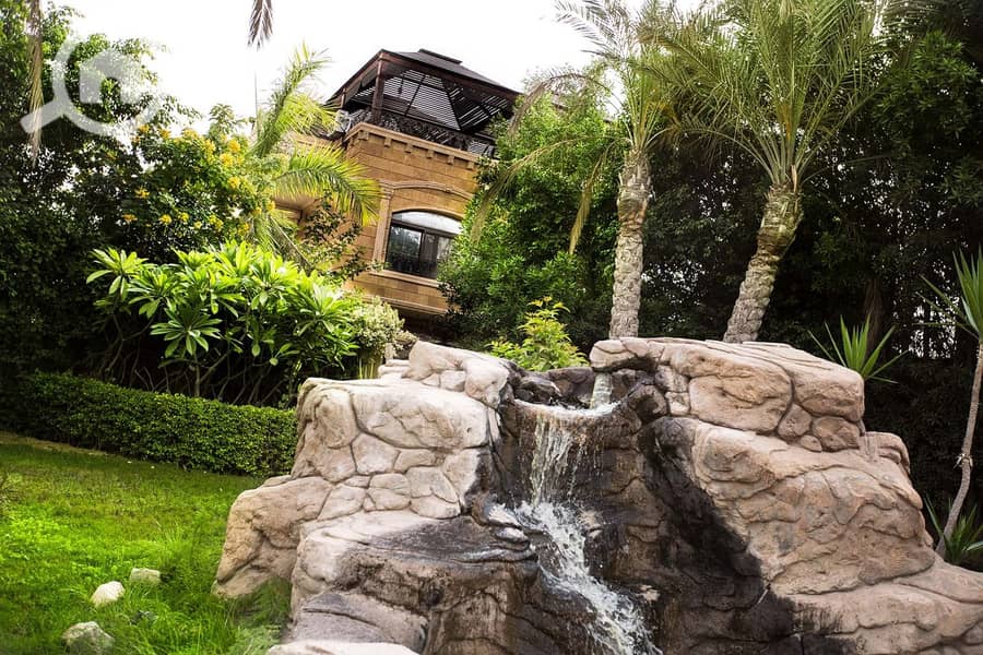 8 WhatsApp Image 2025-11-10 at 1.04. 28 PM (1). jpeg