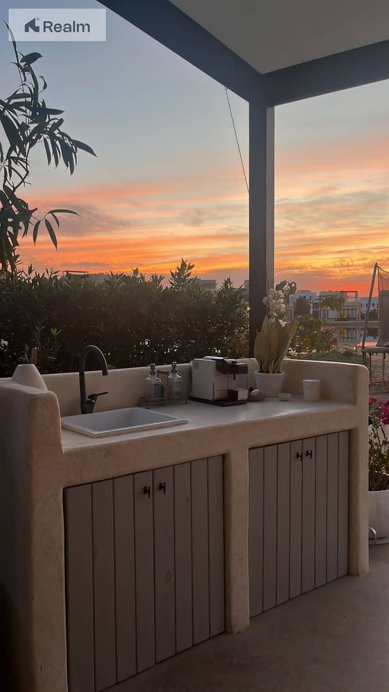 8 WhatsApp Image 2025-09-18 at 11.49. 56_6c6a38fc. jpg