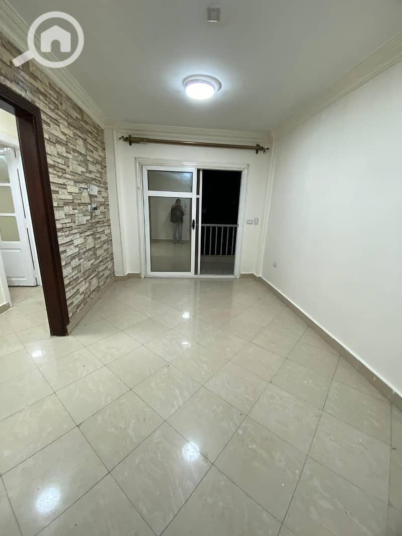 3 d8062b16-3c06-4fca-bf9c-50fd606aaa0a. jpeg