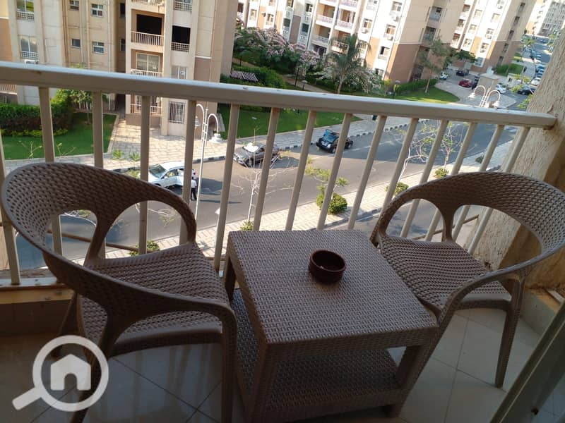 9 0d263d4d-df59-4c1f-bb94-0506bd2e93b5. jpeg