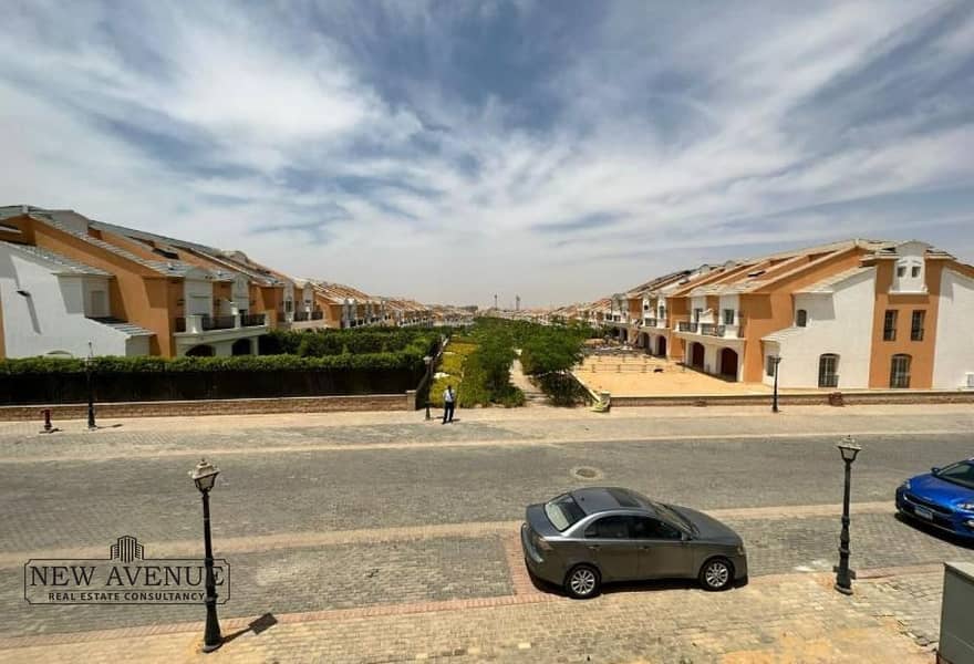 8 1e6e46c4-aef2-4651-921b-115b20e6bd00. jpg