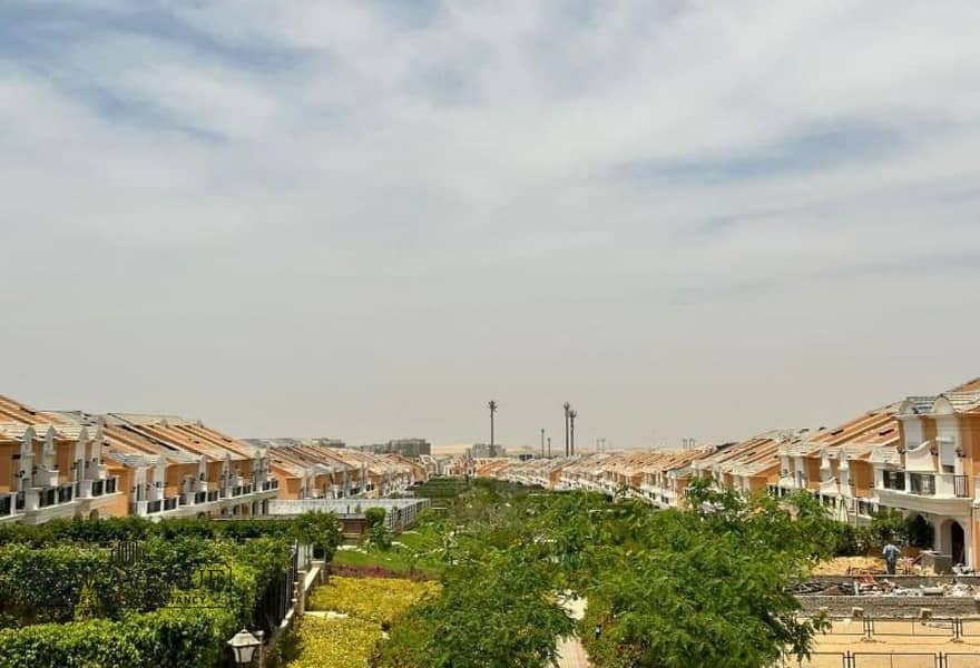 9 126cffa4-19e2-4063-a2bd-1e37cb4ce82e. jpg