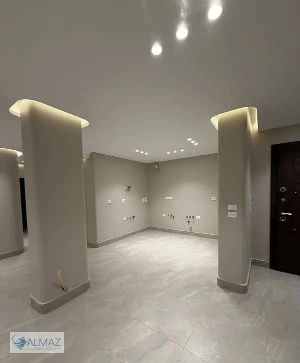 2 WhatsApp Image 2025-12-15 at 1.12. 36 PM. jpeg