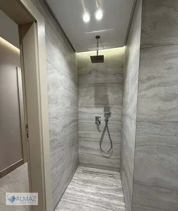 4 WhatsApp Image 2025-12-15 at 1.12. 36 PM (1). jpeg