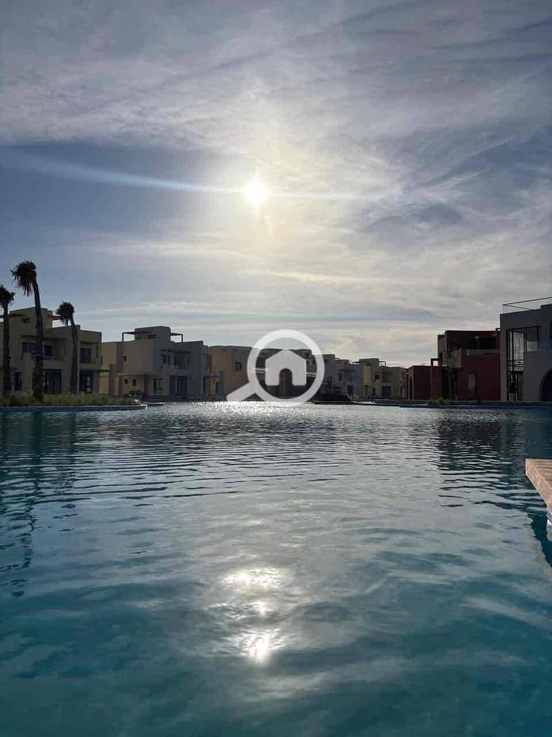 21 09d0dca6-32f4-46cf-b838-924bce4601ed. jpg