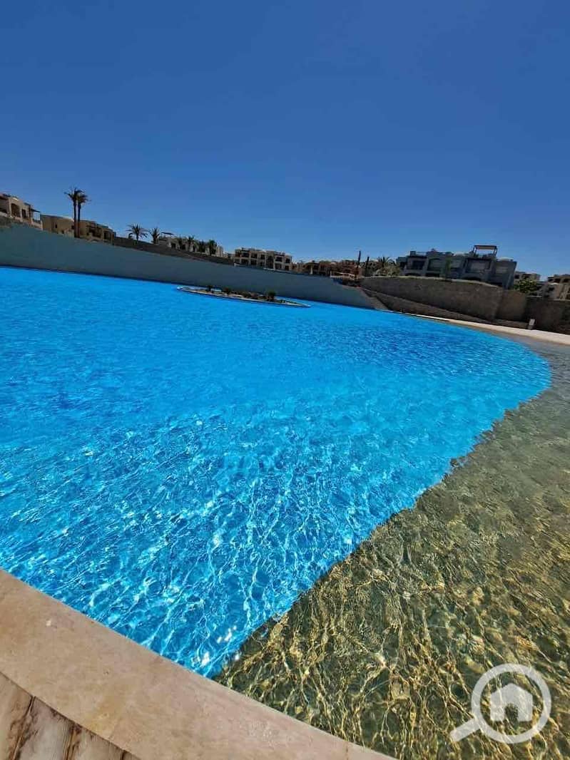 34 0d100ce9-054b-405d-9352-91514039dae3. jpg