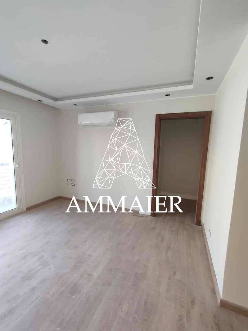 4 75f96ac9-8460-49e3-a9f8-c72a3951c511. jpg