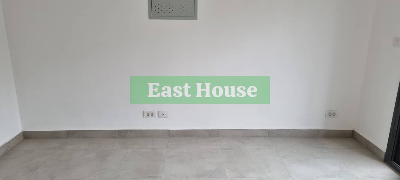 4 WhatsApp Image 2025-12-15 at 15.10. 27. jpeg