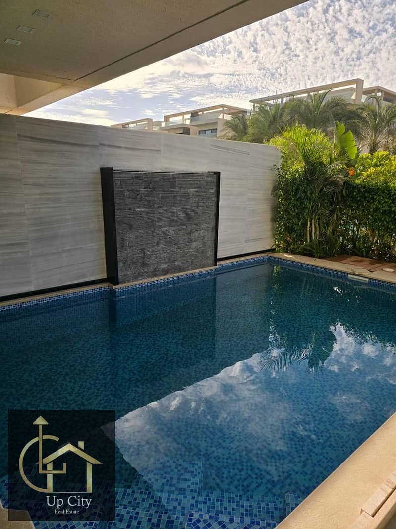 2 1f84f198-ff8f-4f1d-a155-f09db76b1f36. jpg