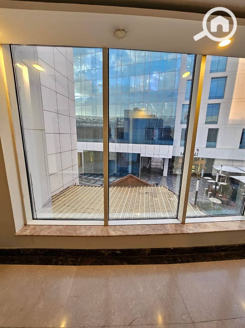 4 00092f3f-1763-4fa0-ad9d-3be3268b96f0. jpeg