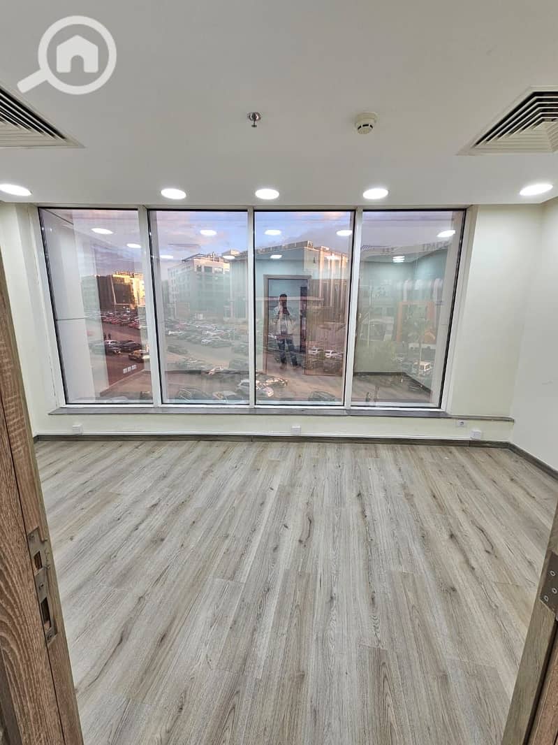 5 c4644206-305c-46f8-a805-08d5556d9ad1. jpeg