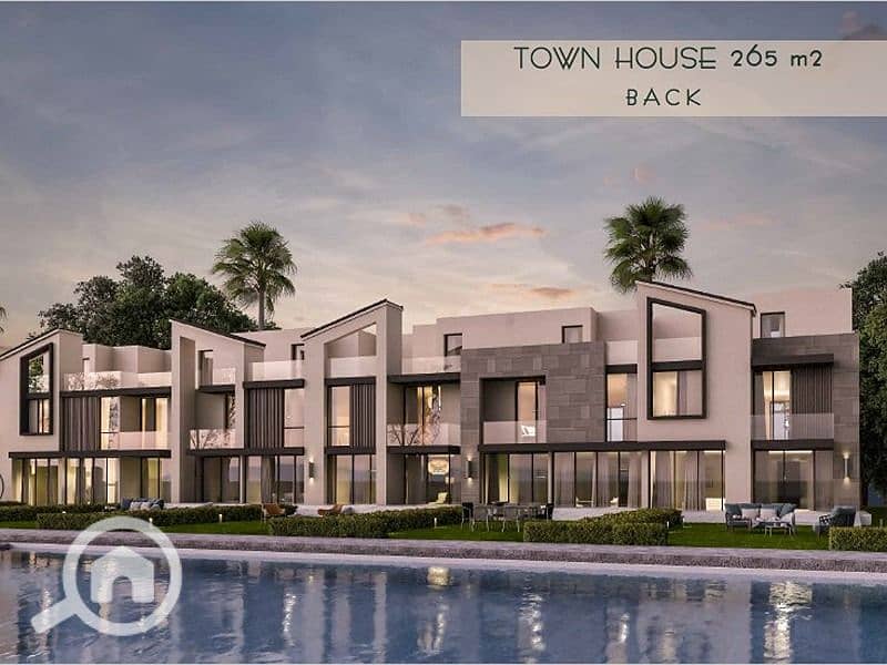 4 Back-view-in-keeva-october-compound. jpg