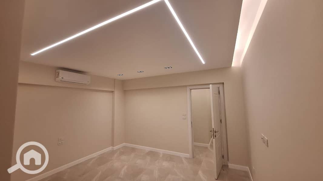 12 88673b98-f734-45bb-a1d8-5ff990a3088c. jpg