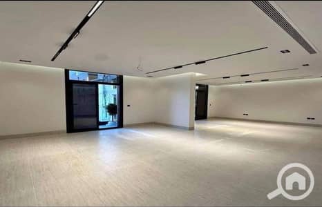 3 Bedroom Apartment for Sale in Sheikh Zayed, Giza - 84506a4a-5d0d-4986-b82f-e871876b098d_1400x900. jpg