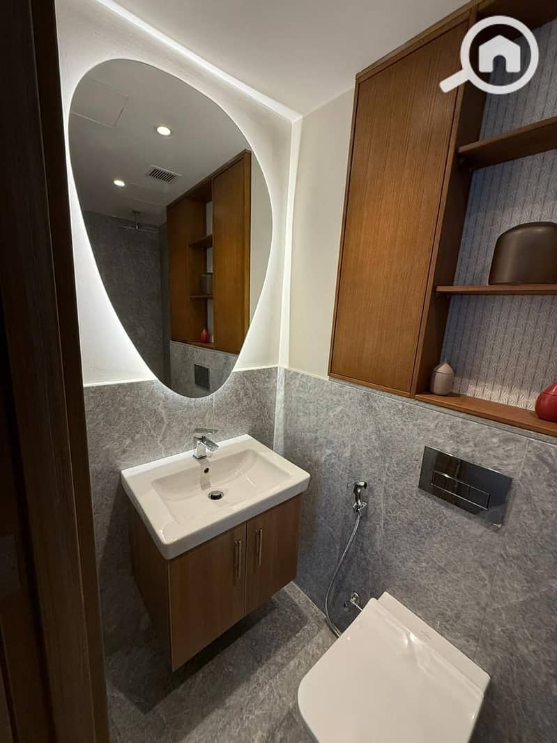 5 WhatsApp Image 2025-12-06 at 3.42. 01 PM (2). jpeg