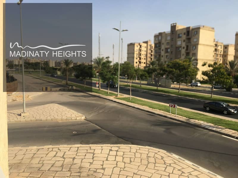 10 WhatsApp Image 2025-12-14 at 16.45. 31_8a5b1f2d. jpg