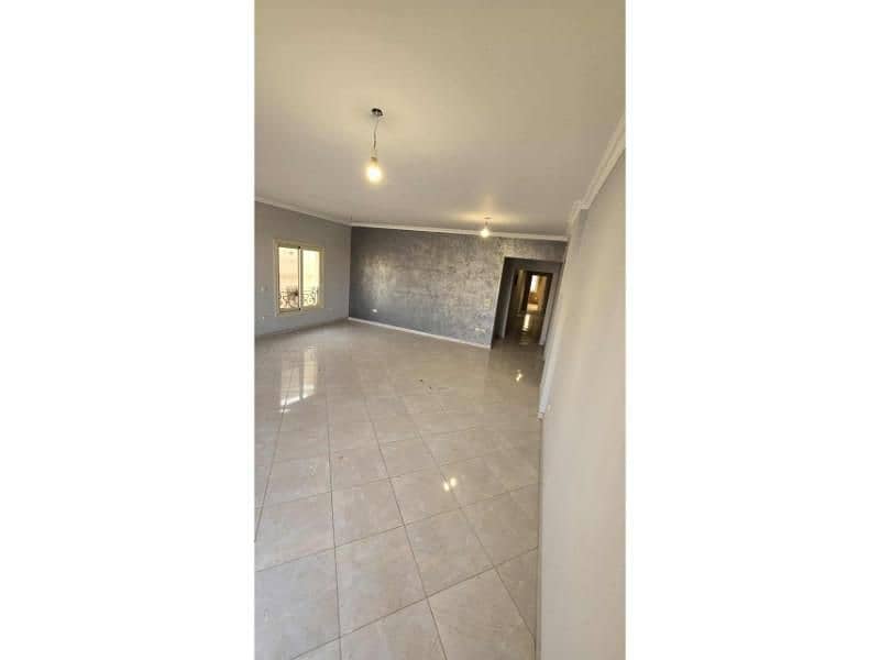 2 WhatsApp Image 2025-12-11 at 22.44. 36_6a8a5f55. jpg