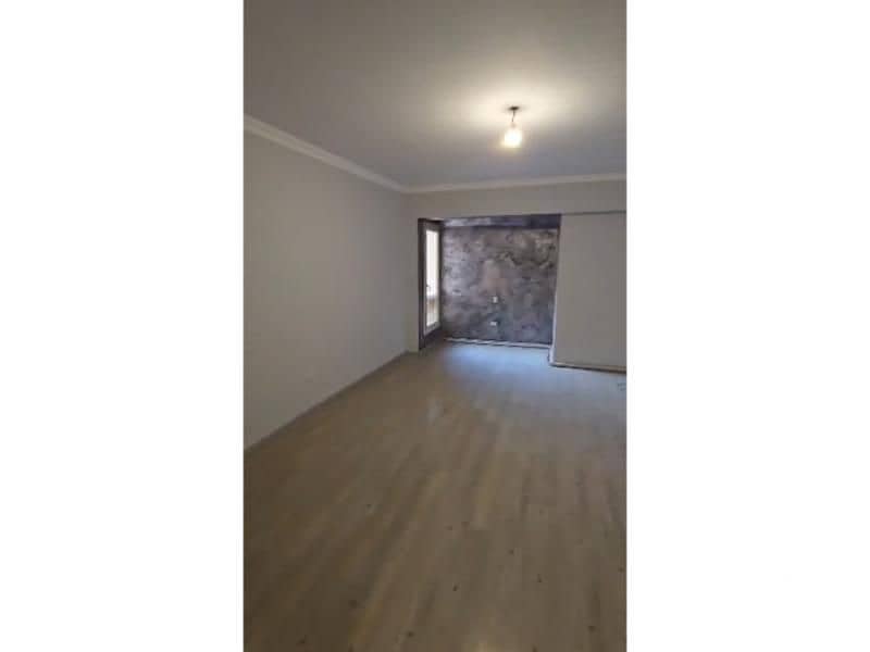 18 WhatsApp Image 2025-12-15 at 13.01. 05_87fddc8a. jpg