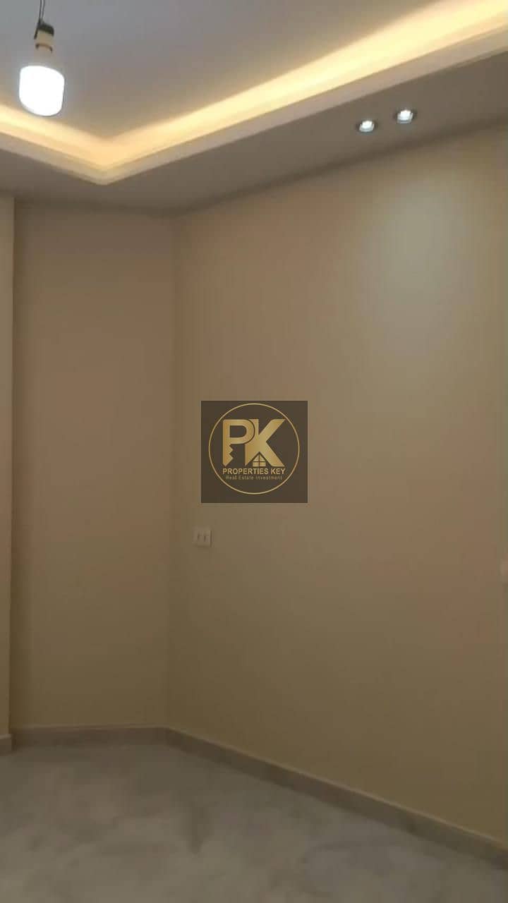 11 WhatsApp Image 2025-12-15 at 3.34. 59 PM (3). jpeg