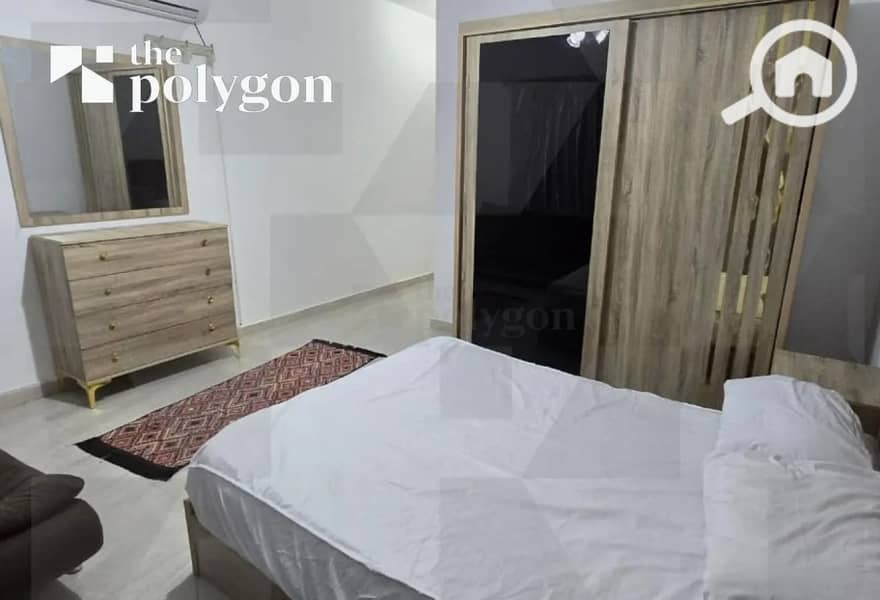 7 97aa8da2b1bc47d7a1e4d5565bebe900. jpg