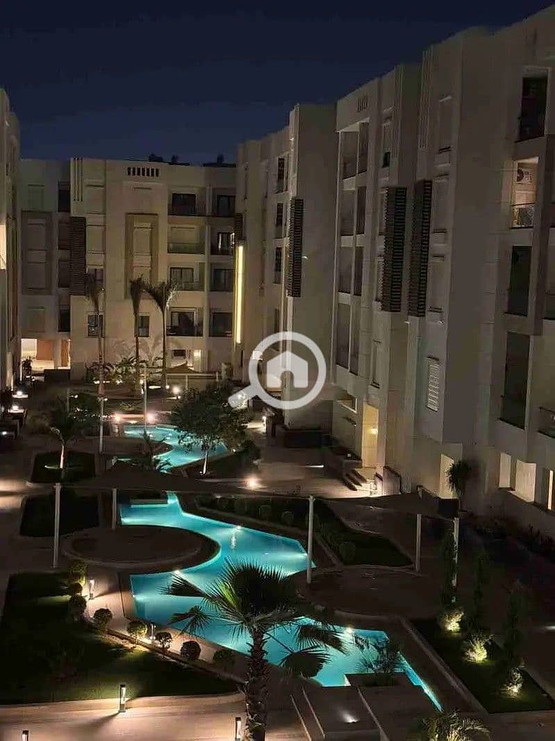 5 32749001-800x600. jpg