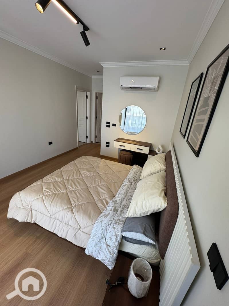 7 594372591_849192044400333_2006907010804107585_n. jpg