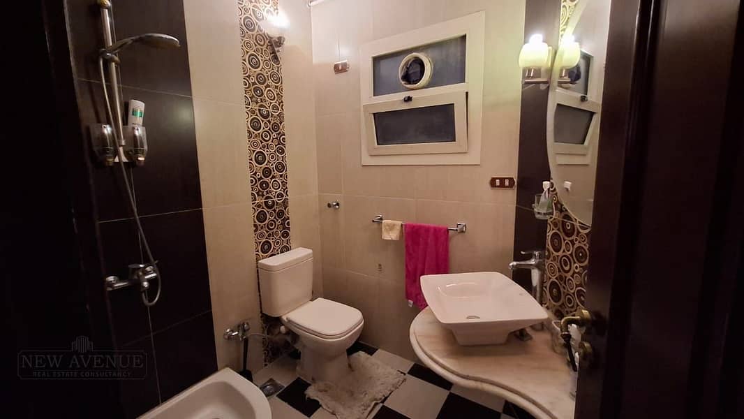 7 73381aa3-7cd1-4bca-8f68-6fc03bfe2c19. jpg