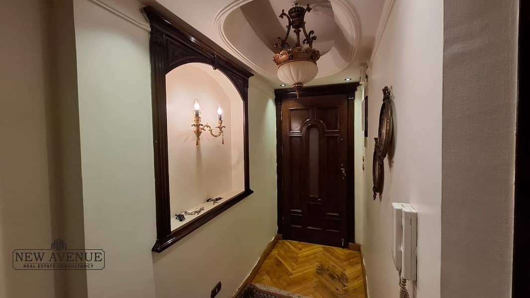 8 b5ef9e59-3197-4de3-bc04-74afb154a245. jpg