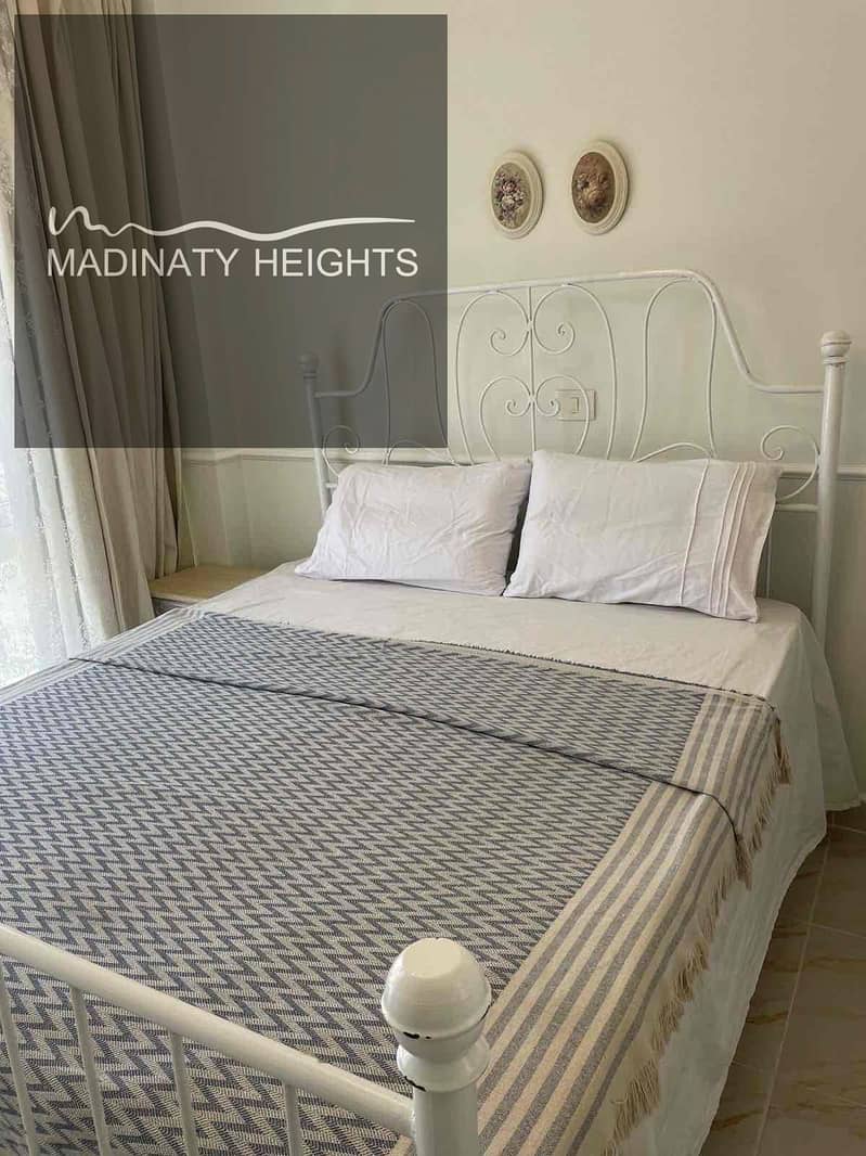 9 00d4bc42-ff04-4381-8b33-7ee617096695. jpg