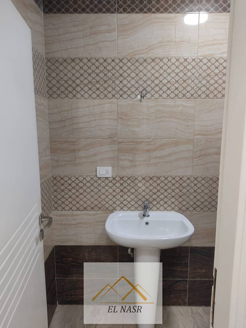 8 WhatsApp Image 2025-12-14 at 3.47. 20 PM (3). jpeg