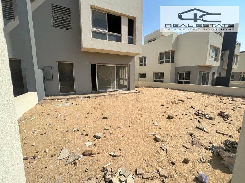 12 WhatsApp Image 2023-06-21 at 4.04. 24 PM (3). jpg