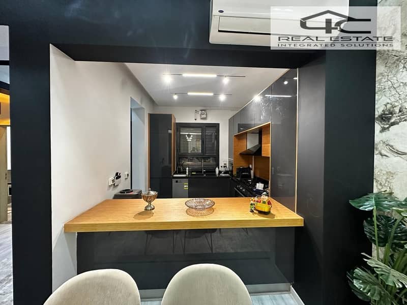 25 WhatsApp Image 2025-12-15 at 15.06. 37 (2). jpeg