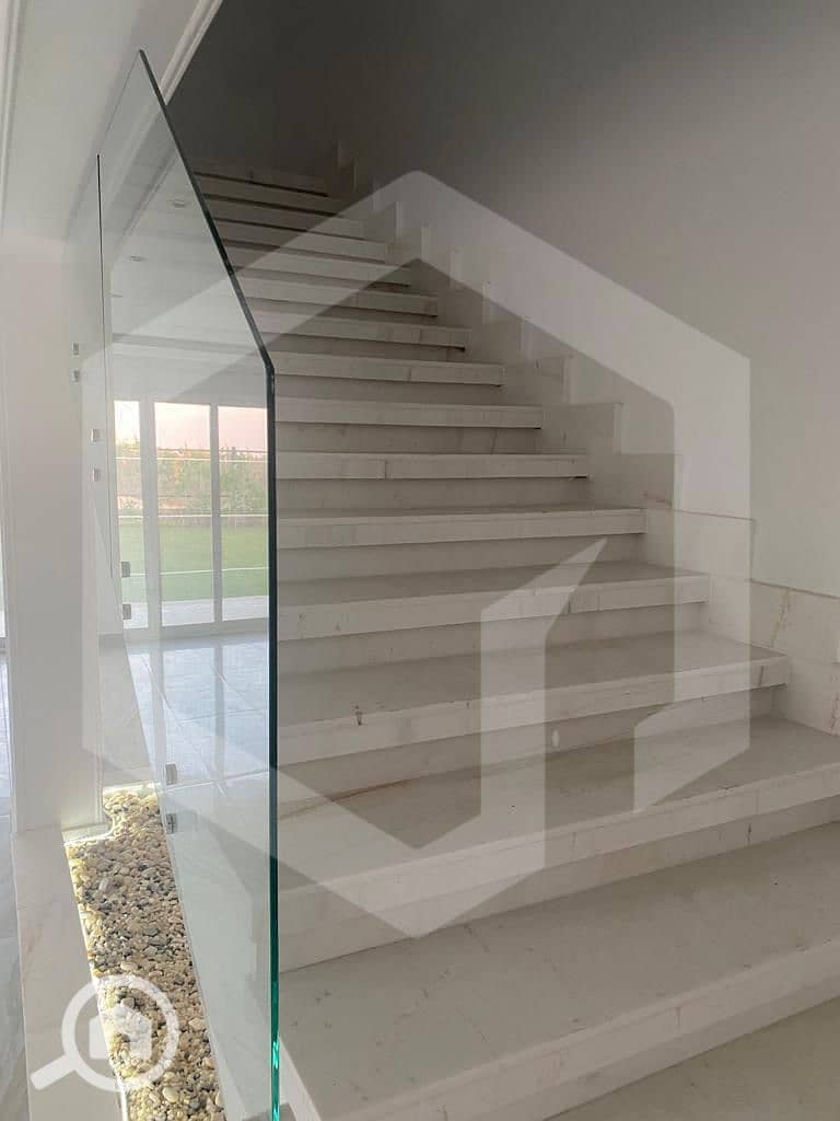 5 Mountain View Giza Plateau 5. jpg