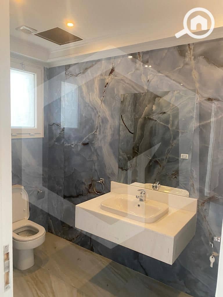 13 Mountain View Giza Plateau 13. jpg