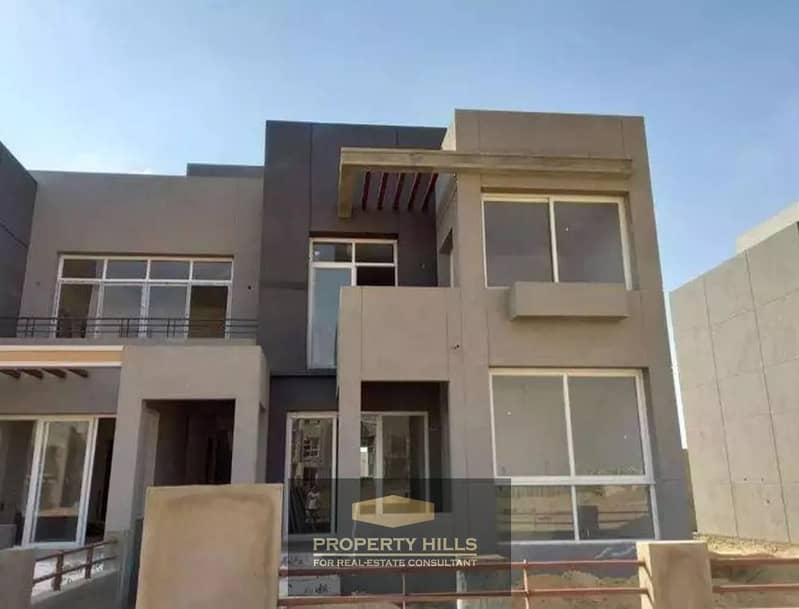 9 3113852-8b01co_2_11zon. jpeg