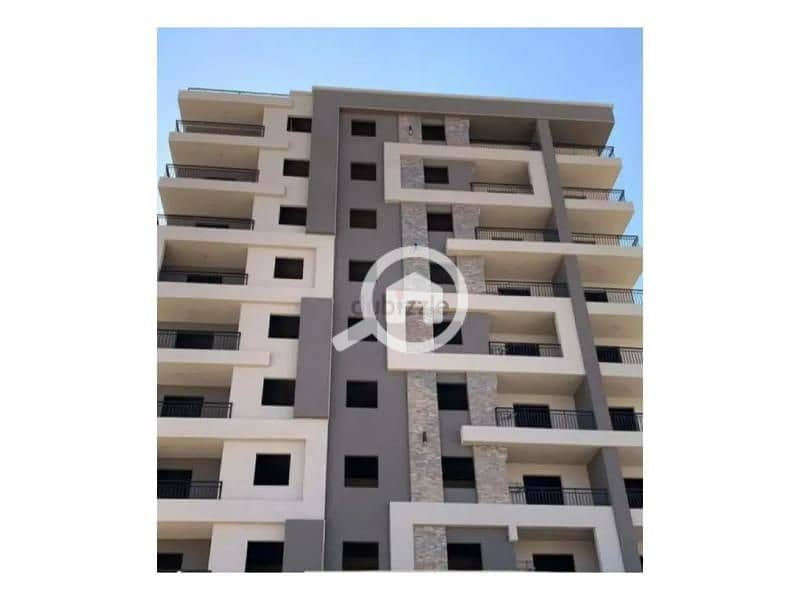 5 8262189-b584bo. jpg