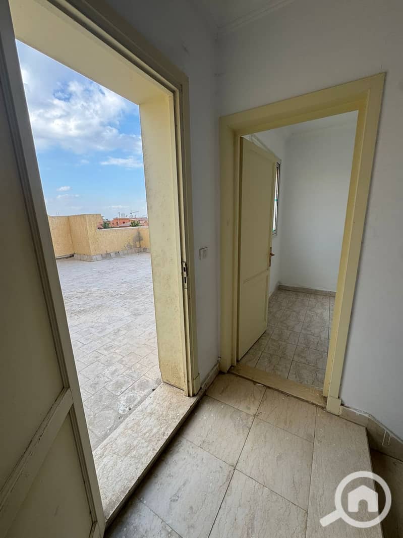 10 WhatsApp Image 2025-12-15 at 3.18. 27 PM. jpeg