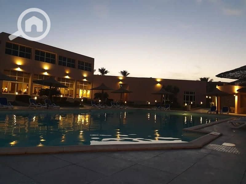 3 5054981-bella-romance-GNSZMznqCx. jpg