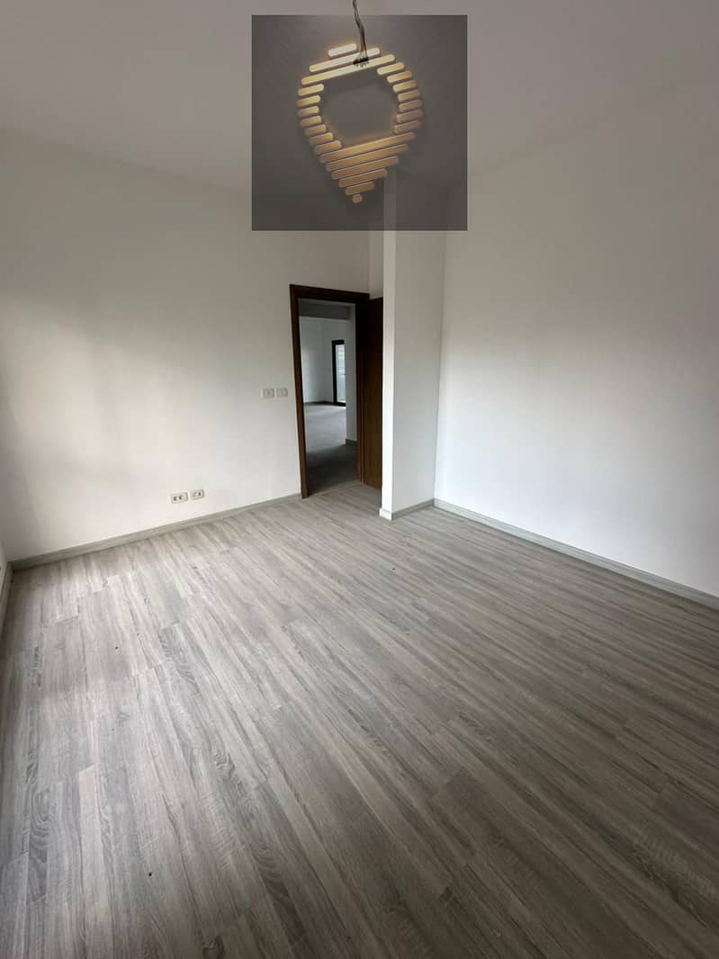 8 IMG-20250923-WA0383. jpg