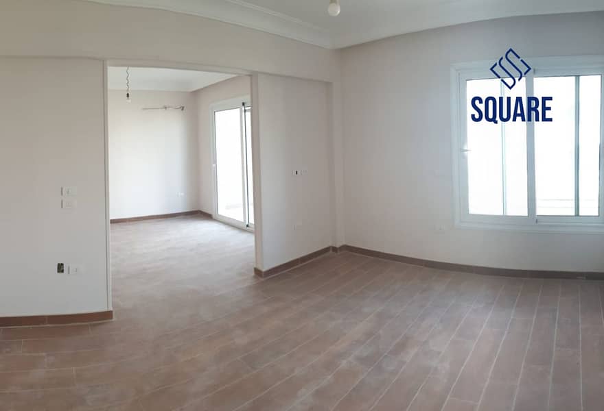 12 c2491f5f-b86e-40a9-ba36-7cb9f402fc2a. jpg