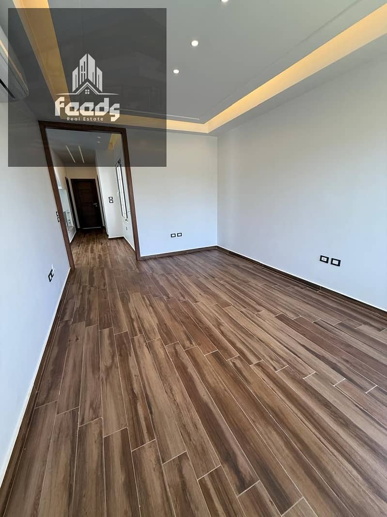 4 WhatsApp Image 2025-12-15 at 1.59. 48 PM. jpeg