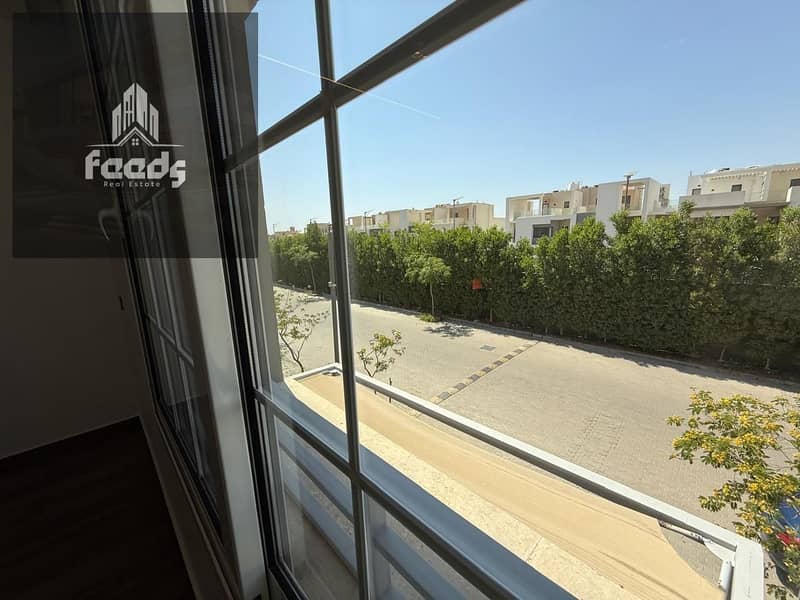 6 WhatsApp Image 2025-12-15 at 1.59. 46 PM (2). jpeg