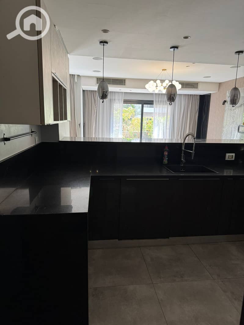 2 WhatsApp Image 2025-12-04 at 15.28. 37_b6af5d16. jpg