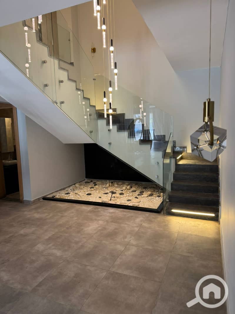 3 WhatsApp Image 2025-12-04 at 15.28. 38_53b67e6e. jpg